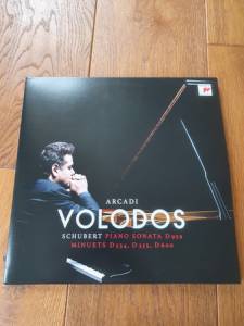 ARCADI VOLODOS - SCHUBERT: PIANO SONATA D.959 & MINUETS D