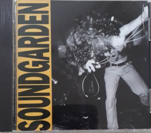 Soundgarden - Louder Than Love