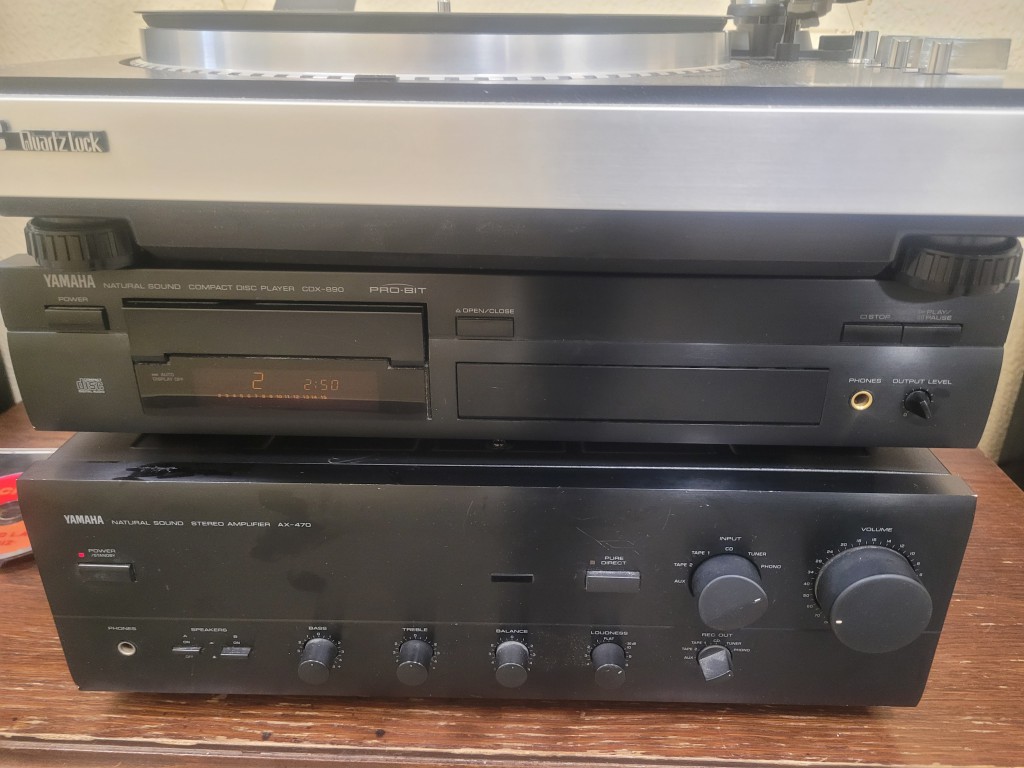 CD  Yamaha CDX-890