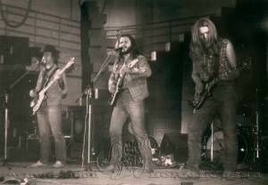 ����� ̸�